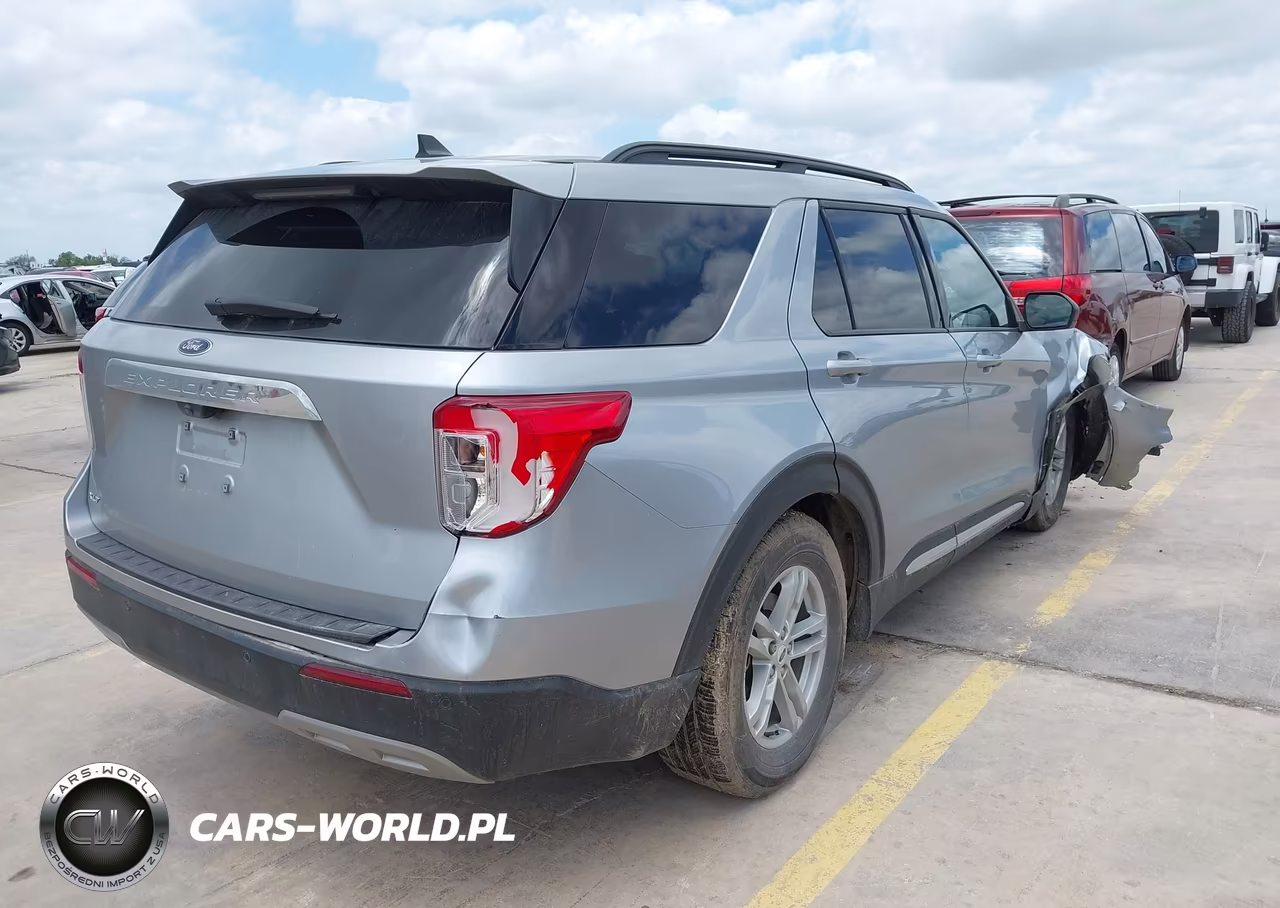 2023 Ford Explorer Xlt VIN:1FMSK7DH3PGA47791 - 4