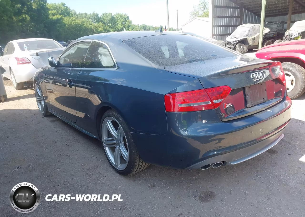 2010 Audi S5 4.2 Premium Plus VIN:WAUCVAFR1AA057570 - 3