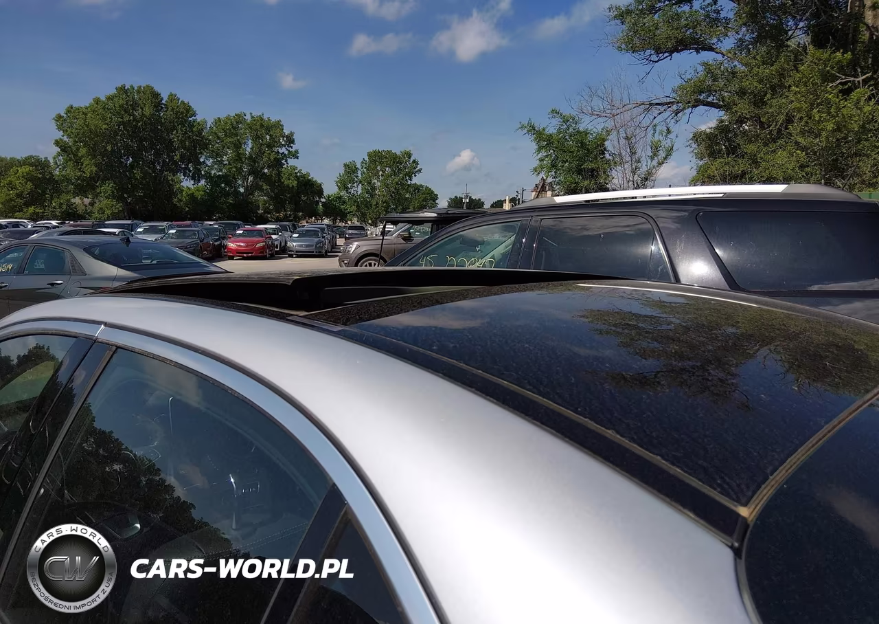 2018 Mercedes-Benz C 300 4Matic VIN:WDDWF4KB9JR339292 - 18