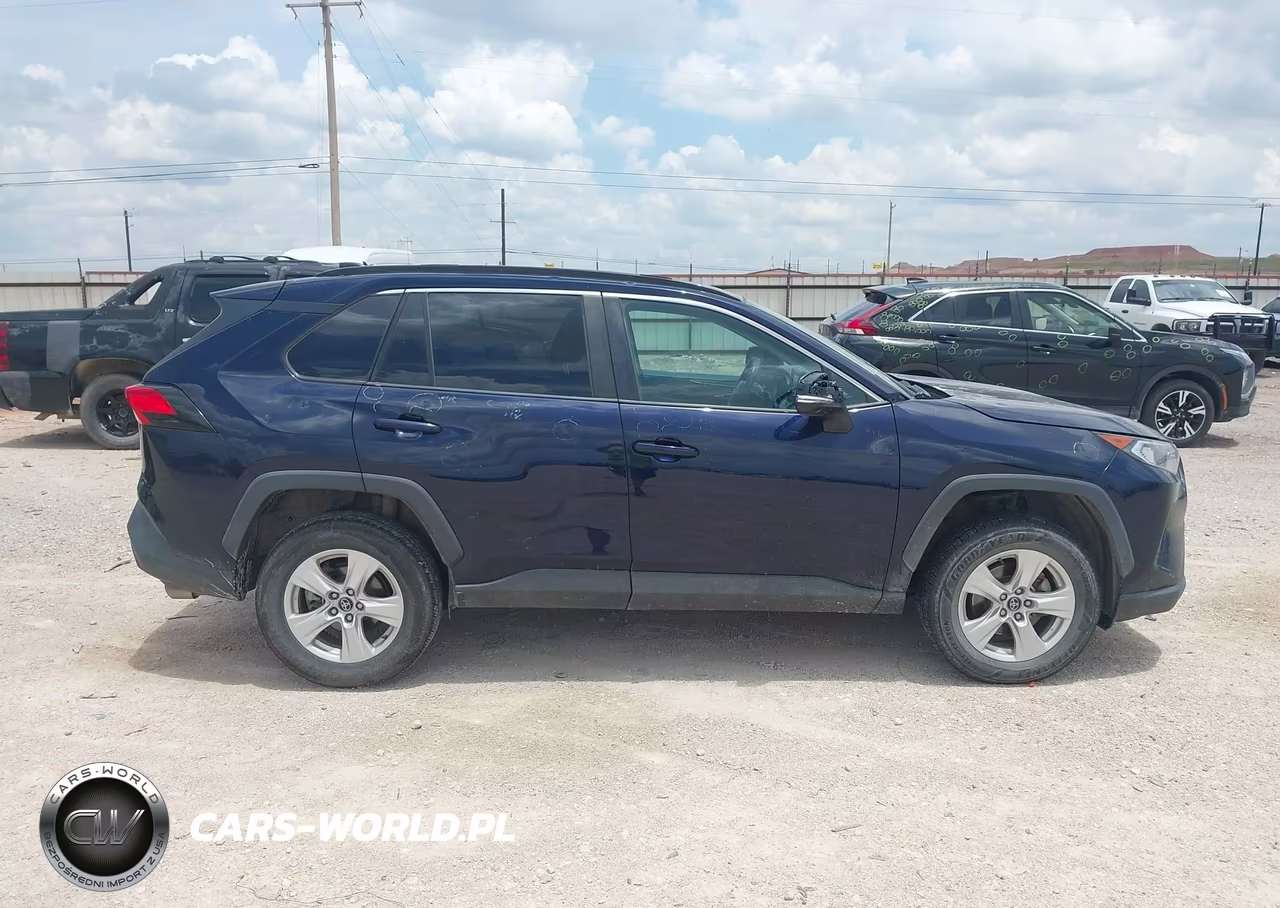 2020 Toyota Rav4 Xle VIN:2T3W1RFV6LC045136 - 13