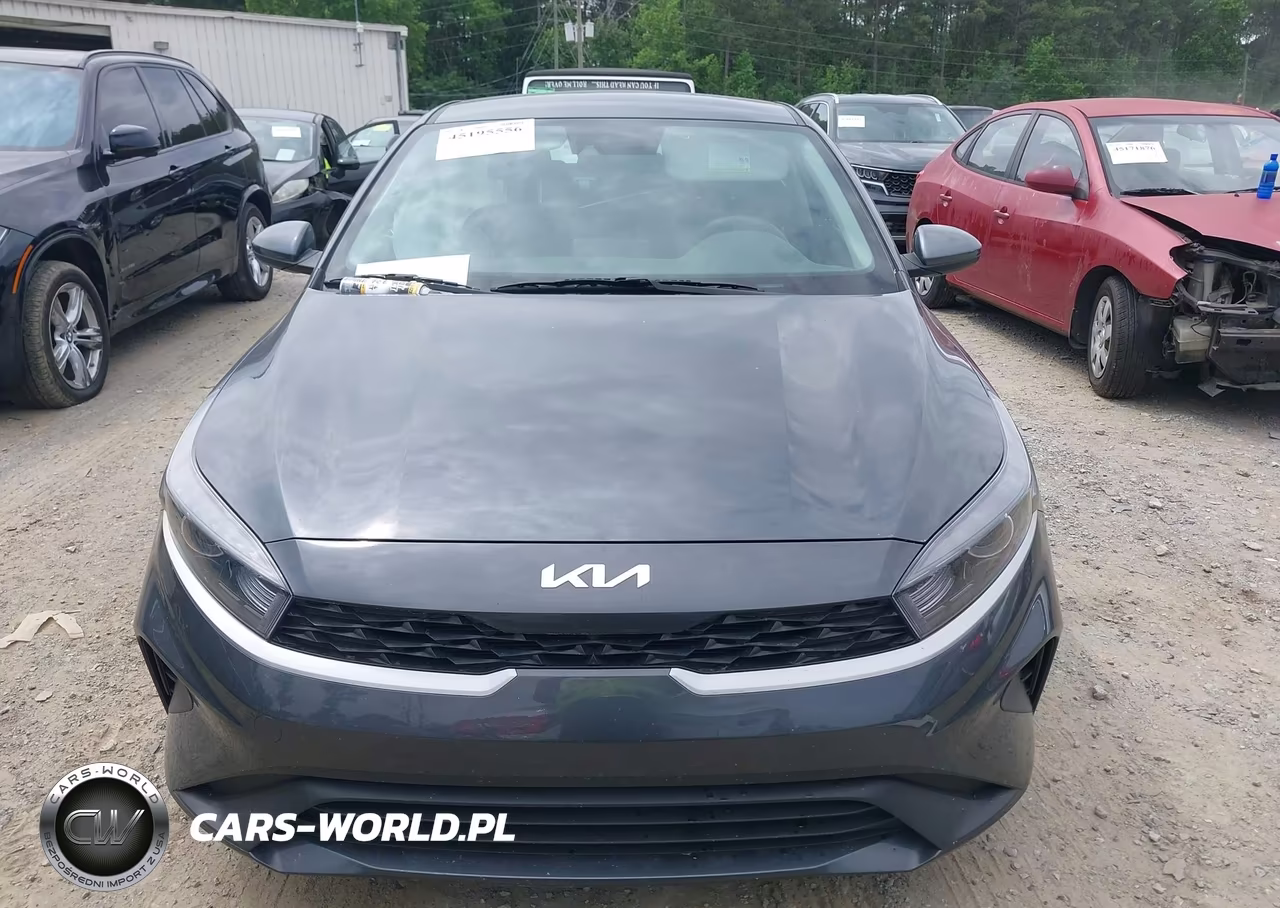 2023 Kia Forte Lxs VIN:3KPF24AD2PE655100 - 12