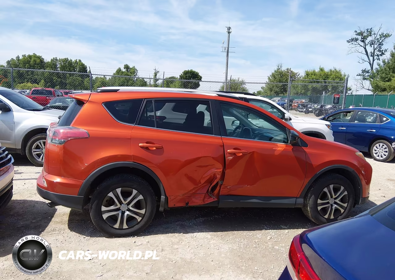 2016 Toyota Rav4 Le VIN:2T3BFREV0GW478747 - 13