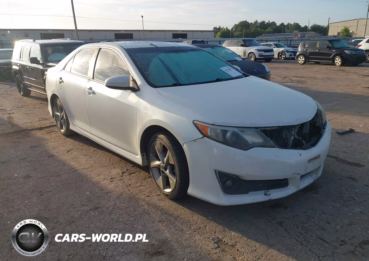 2014 Toyota Camry Se Sport