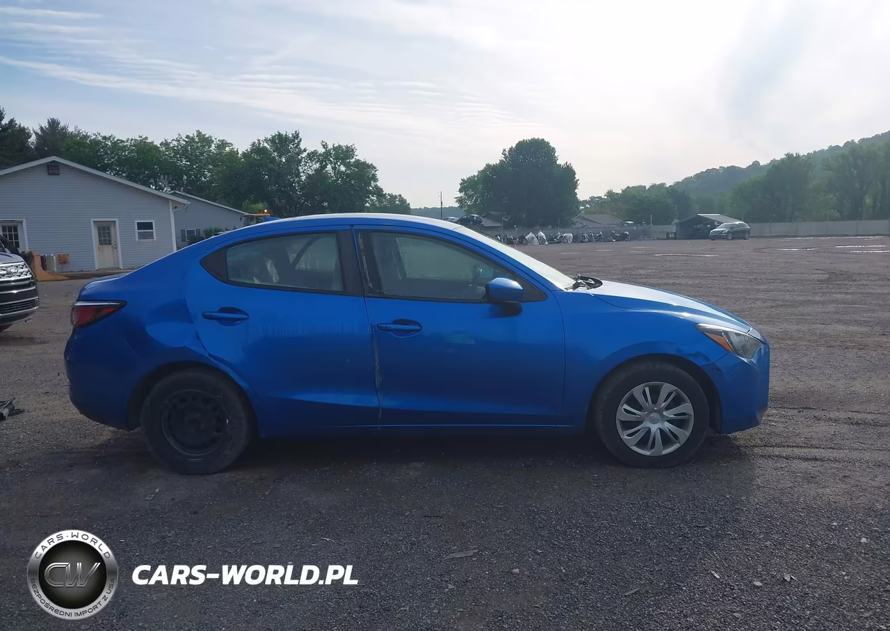 2019 Toyota Yaris L VIN:3MYDLBYV2KY520277 - 13