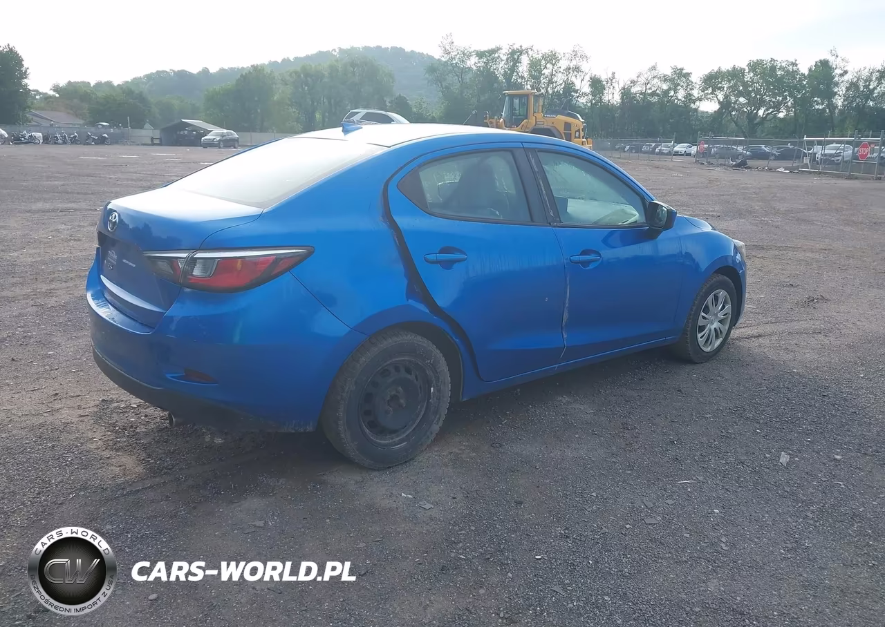 2019 Toyota Yaris L VIN:3MYDLBYV2KY520277 - 4