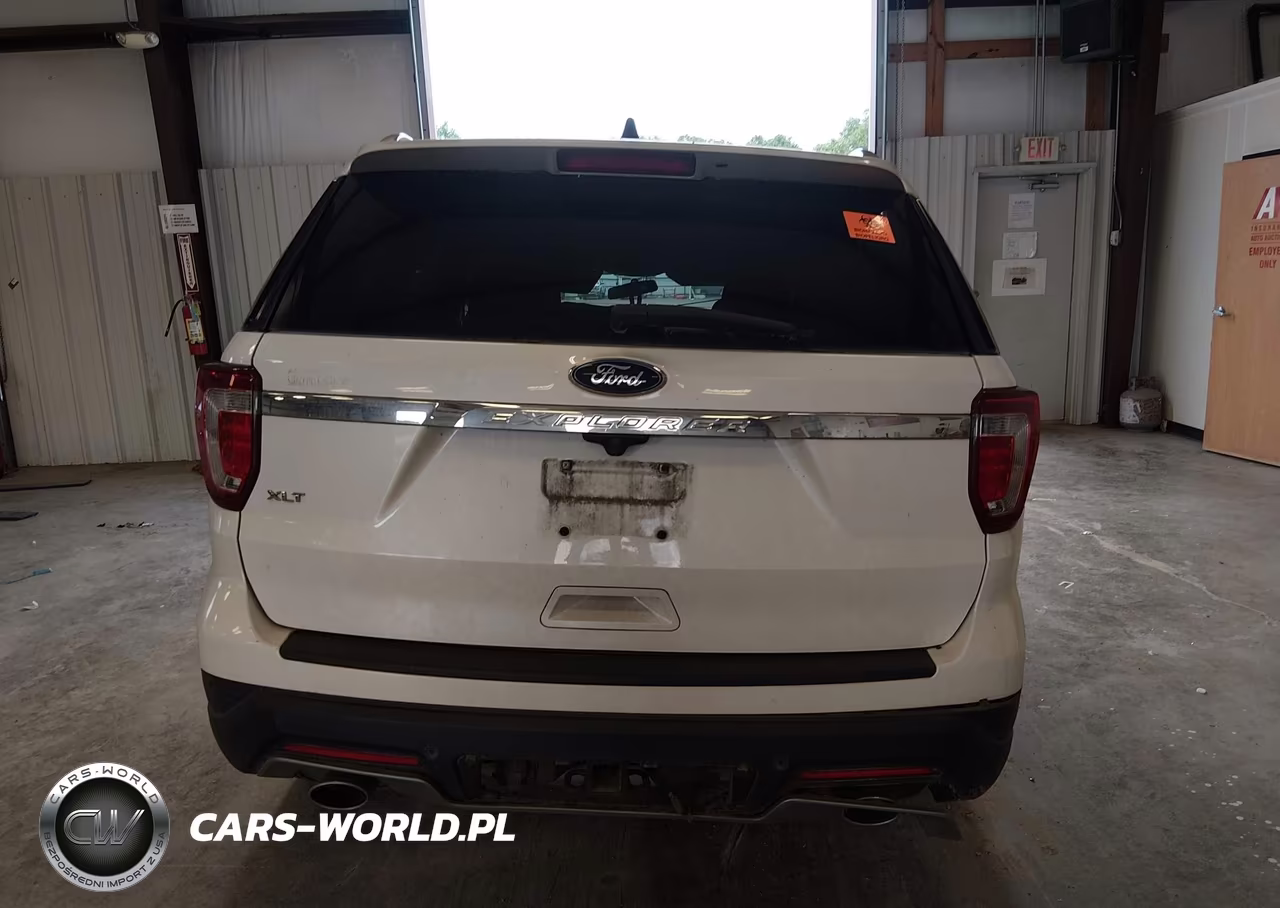 2018 Ford Explorer Xlt VIN:1FM5K7D89JGC63374 - 15