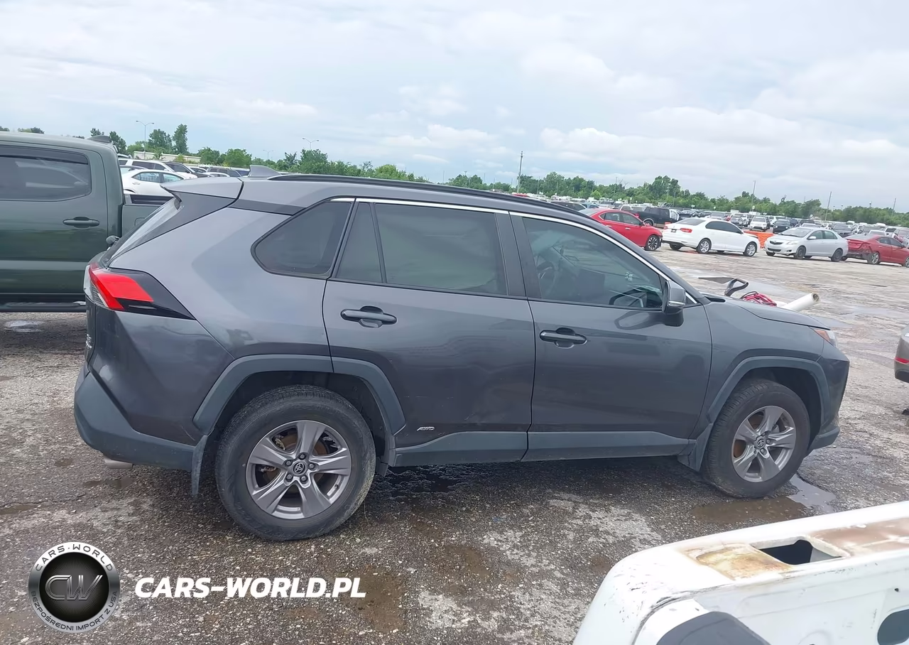 2022 Toyota Rav4 Hybrid Xle VIN:4T3RWRFV7NU064536 - 13