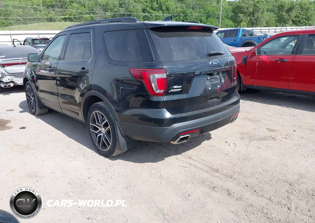 2017 Ford Explorer Sport VIN:1FM5K8GT6HGE16342 - 3