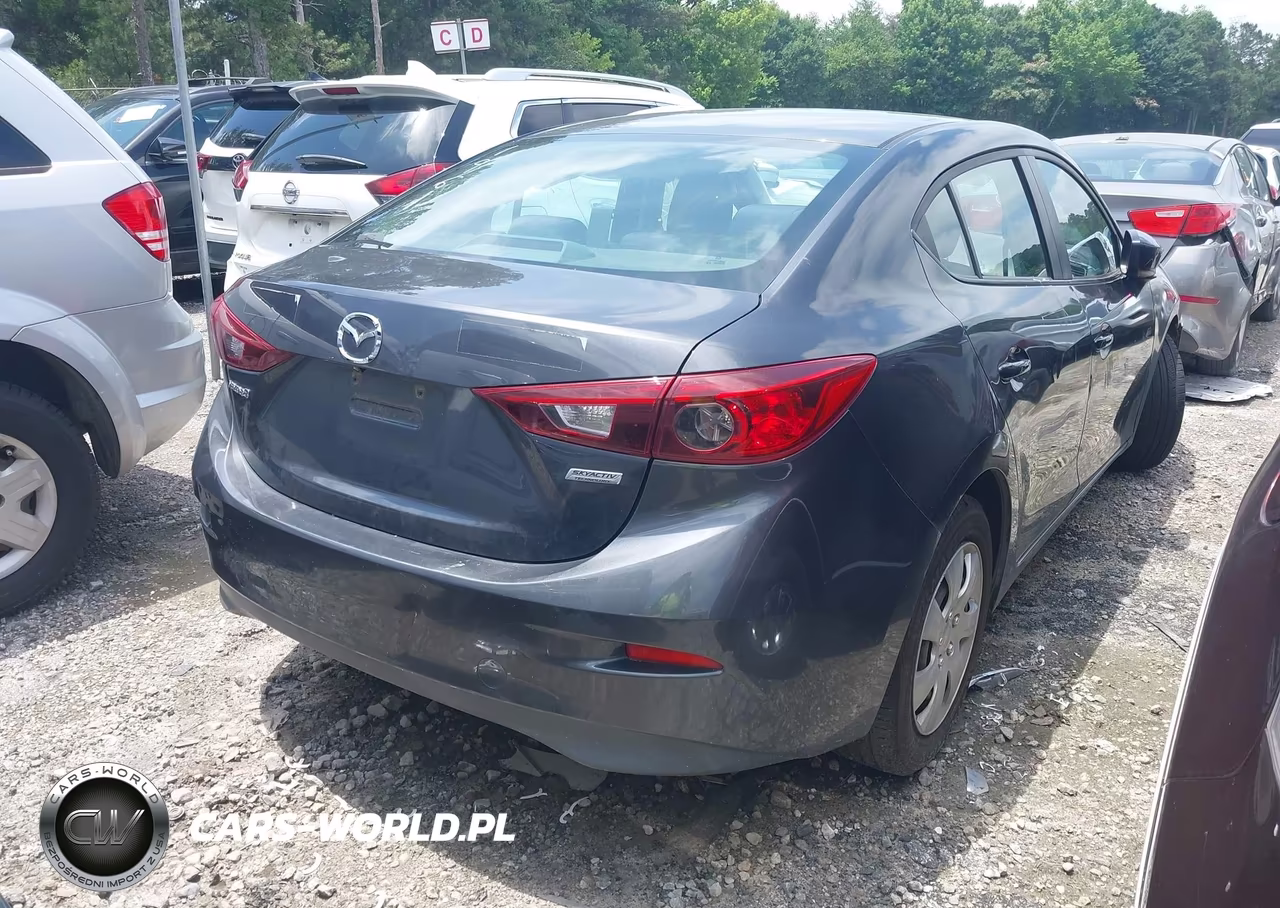 2016 Mazda Mazda3 I Sport VIN:3MZBM1T73GM301961 - 4