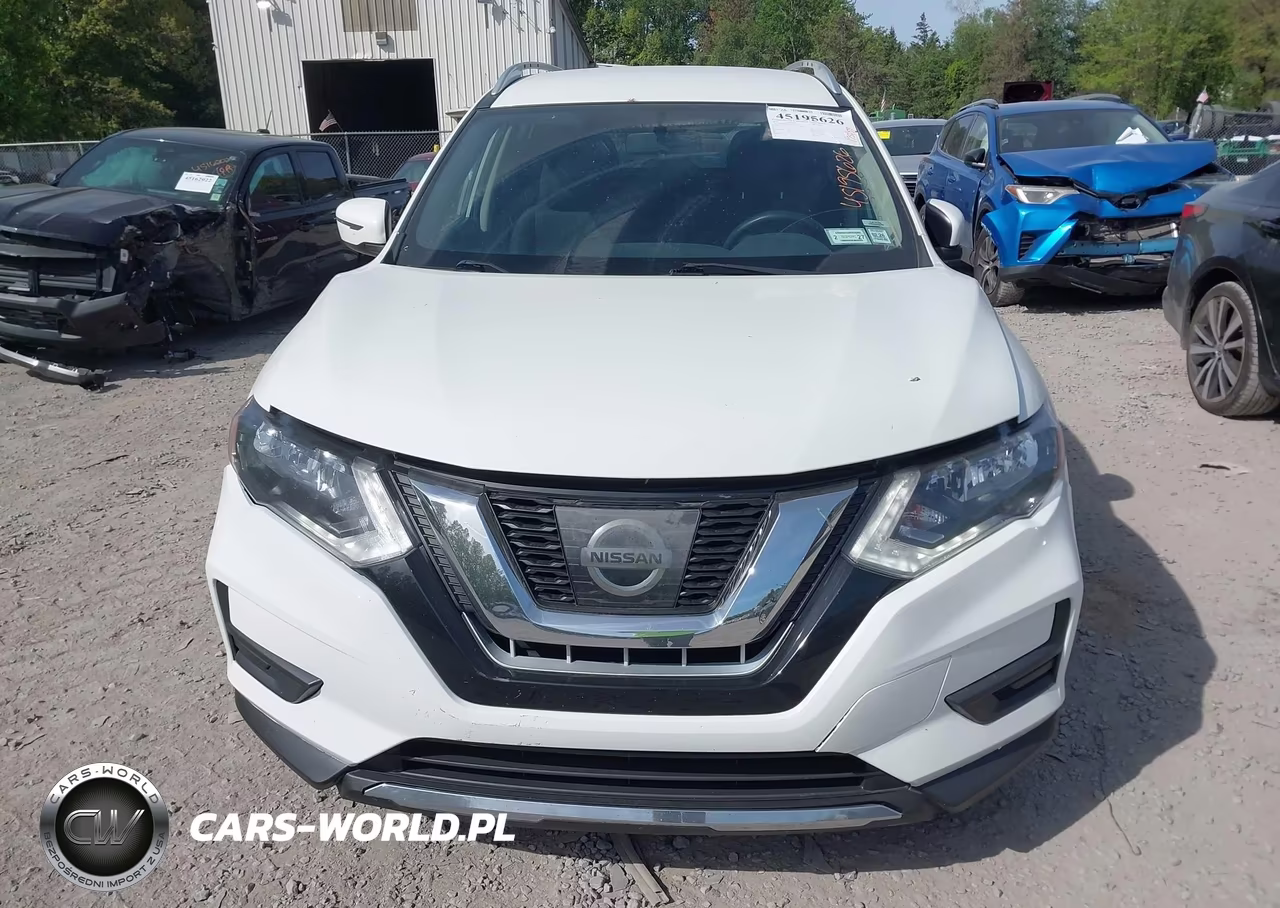 2017 Nissan Rogue S VIN:KNMAT2MV0HP593911 - 12