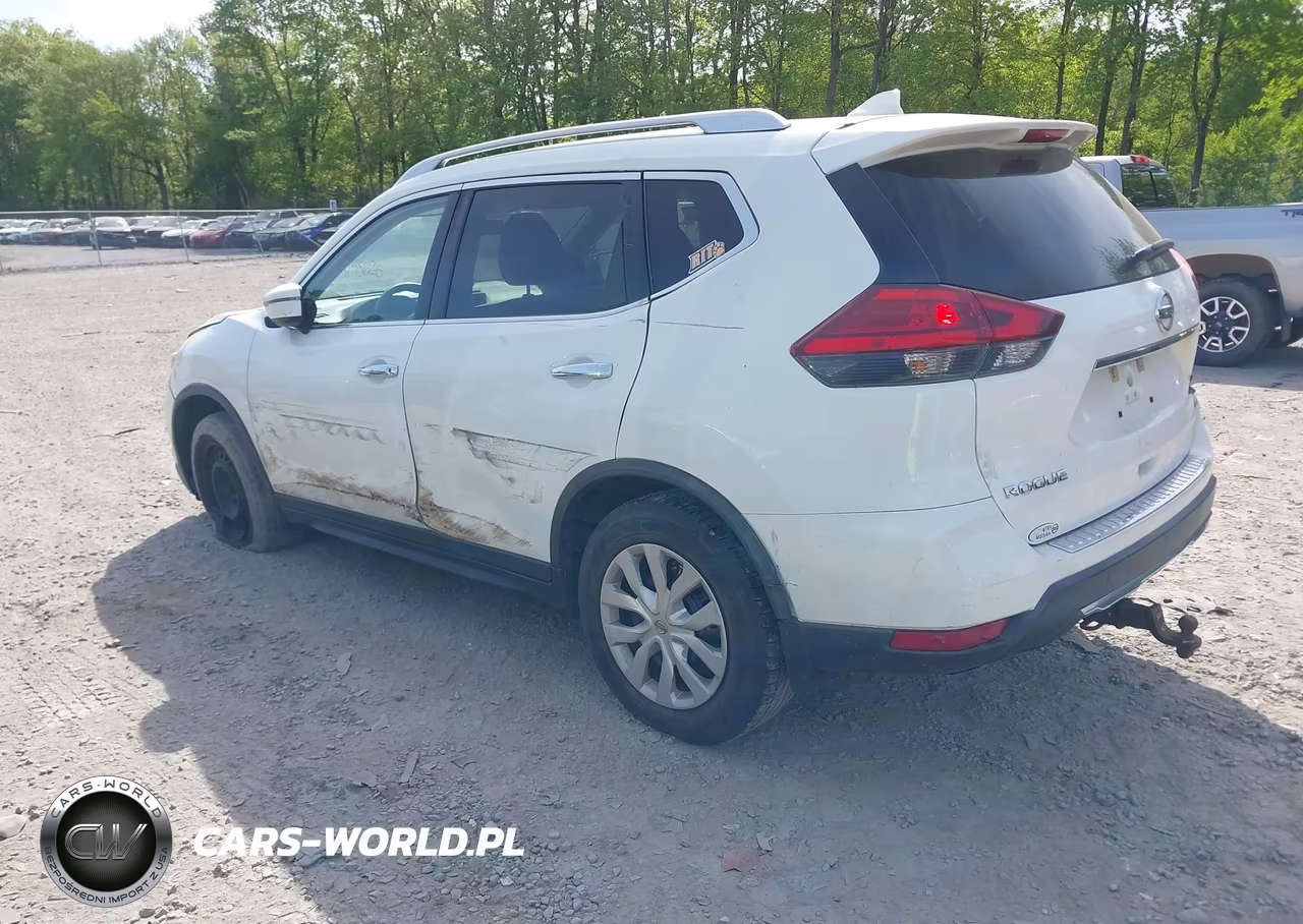 2017 Nissan Rogue S VIN:KNMAT2MV0HP593911 - 3