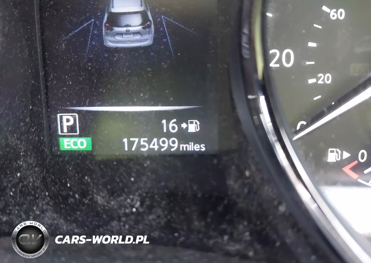 2017 Nissan Rogue S VIN:KNMAT2MV0HP593911 - 7