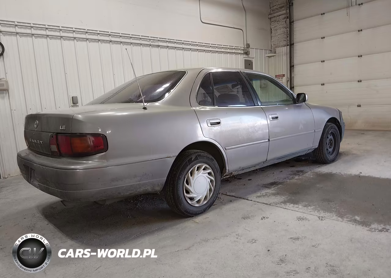 1996 Toyota Camry Dx-Le-Xle VIN:JT2BG12K7T0391329 - 4