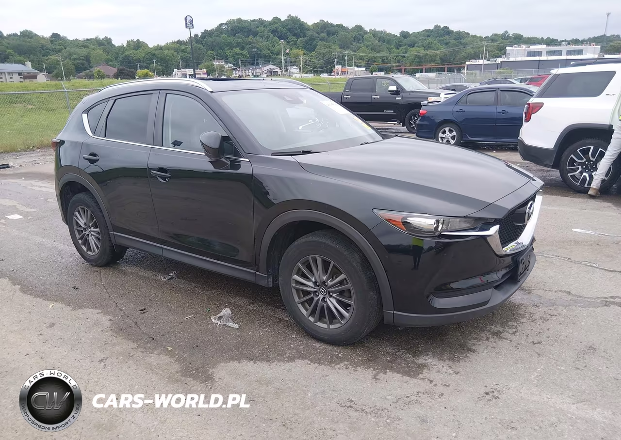2017 Mazda Cx-5 Touring – zdjęcie 1 z 21