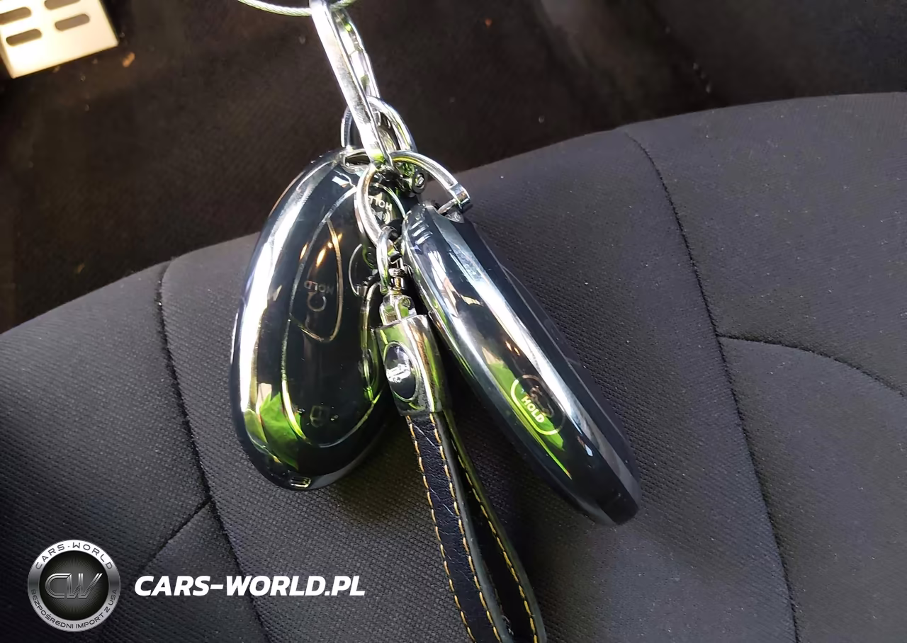 2025 Hyundai Elantra Sel Sport VIN:KMHLM4DG3SU956709 - 11