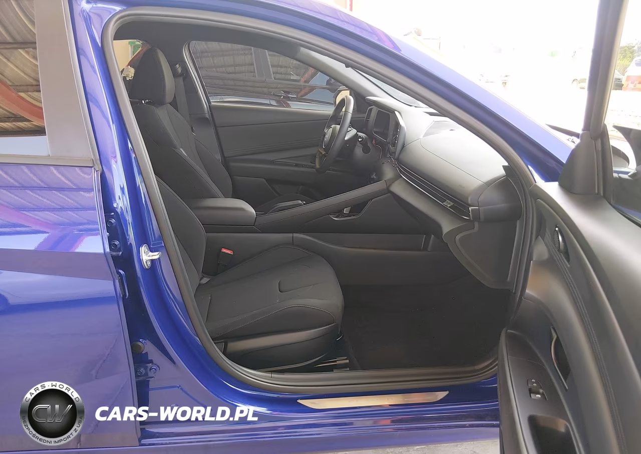 2025 Hyundai Elantra Sel Sport VIN:KMHLM4DG3SU956709 - 5