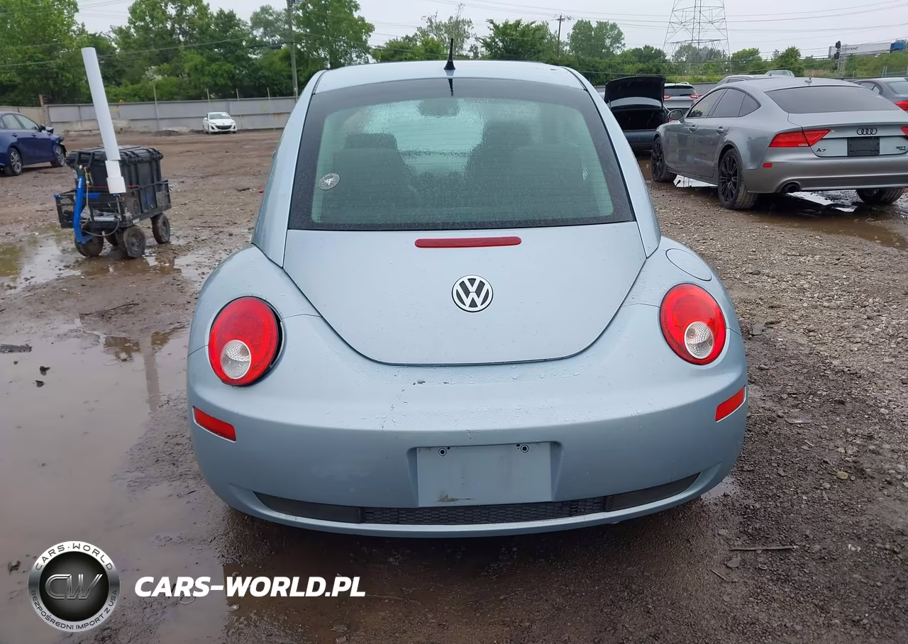 2010 Volkswagen New Beetle 2.5L VIN:3VWPG3AG1AM002262 - 17