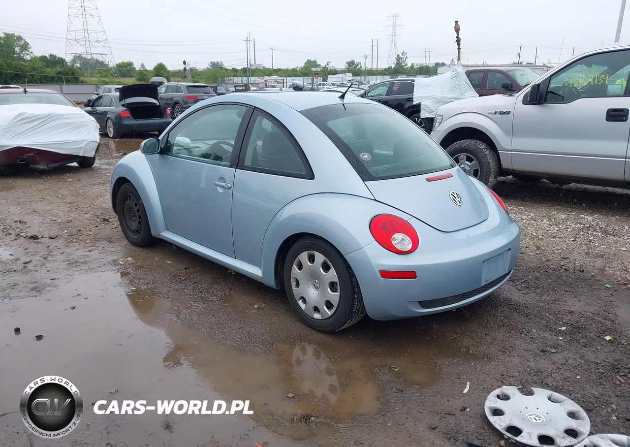 2010 Volkswagen New Beetle 2.5L VIN:3VWPG3AG1AM002262 - 3