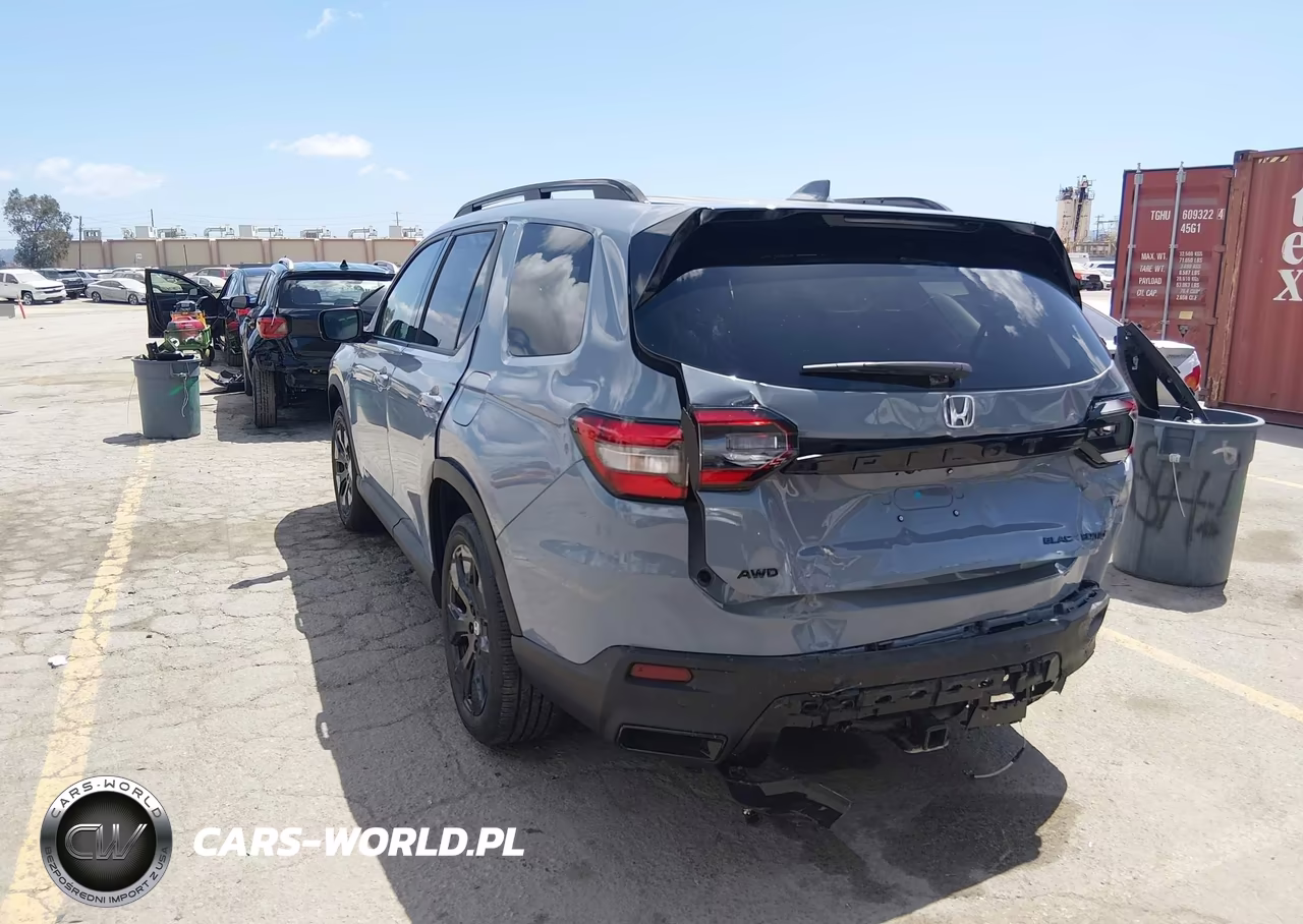 2026 Honda Pilot Black Edition VIN:5FNYG1H96TB013624 - 3
