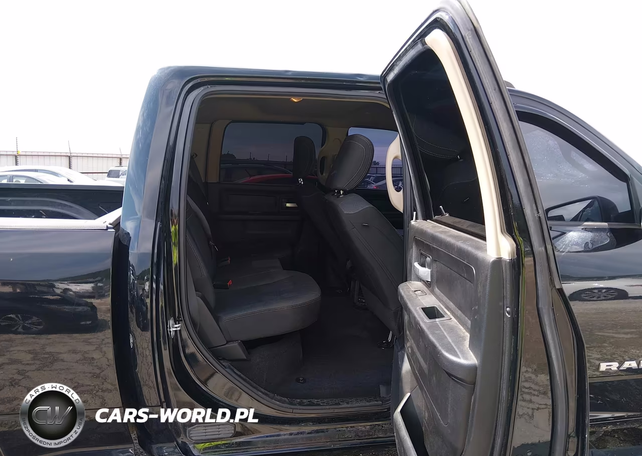 2019 Ram 2500 Tradesman 4X4 6'4 Box VIN:3C6UR5CL7KG670841 - 8