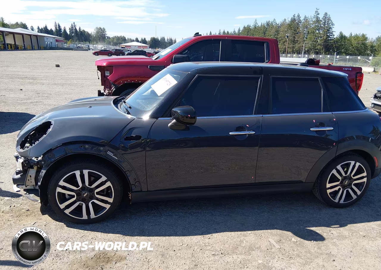 2021 Mini Hardtop Cooper S VIN:WMWXU9C07M2M92469 - 14