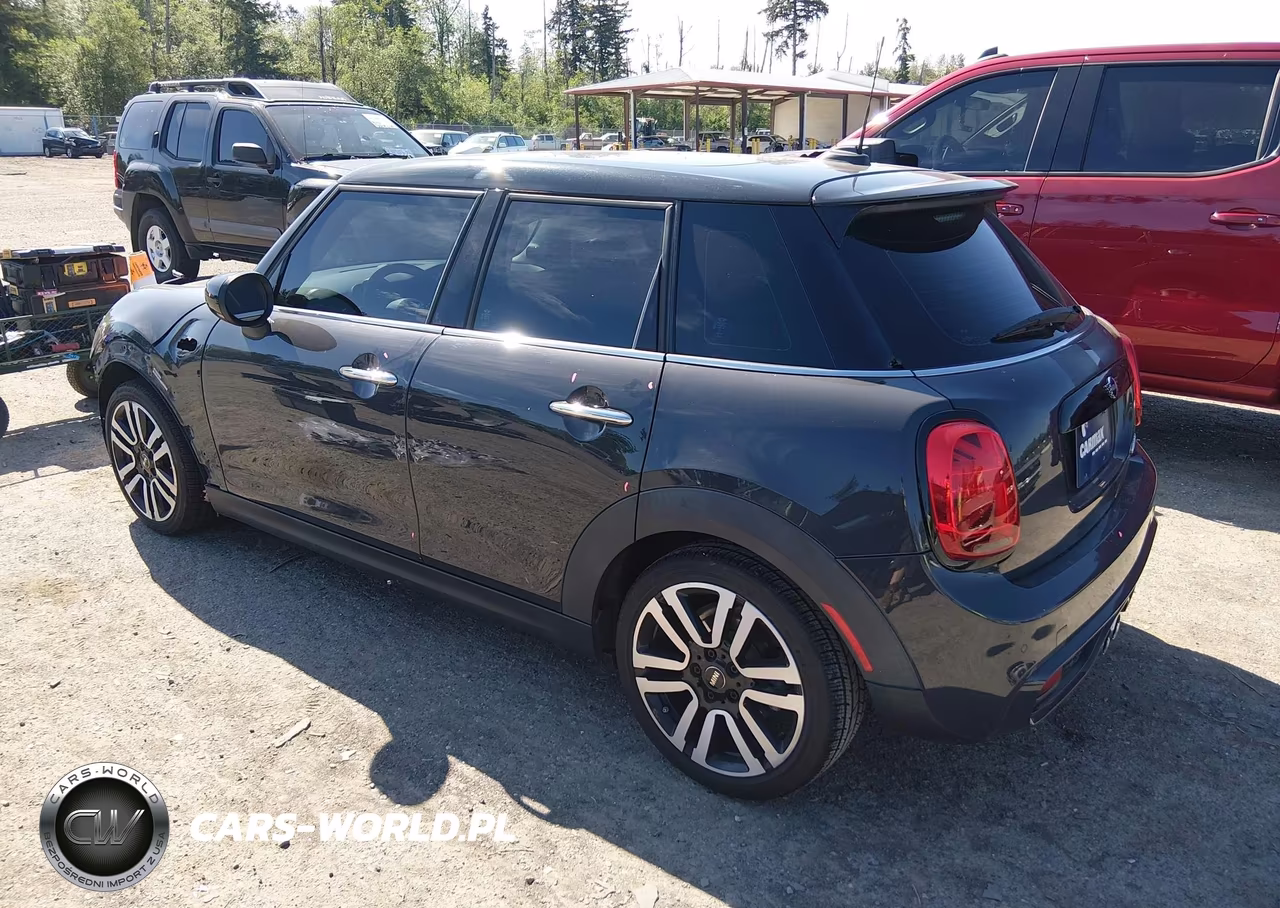 2021 Mini Hardtop Cooper S VIN:WMWXU9C07M2M92469 - 3