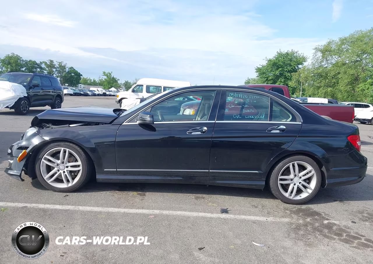 2013 MERCEDES-BENZ C 300 LUXURY 4MATIC-SPORT 4MATIC VIN:WDDGF8ABXDR289715 - 14