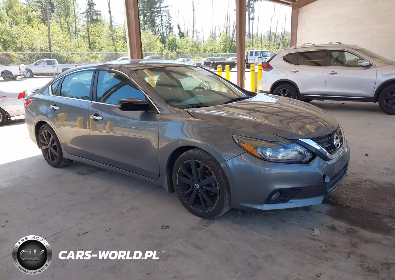 2017 Nissan Altima 2.5 Sr – zdjęcie 1 z 17