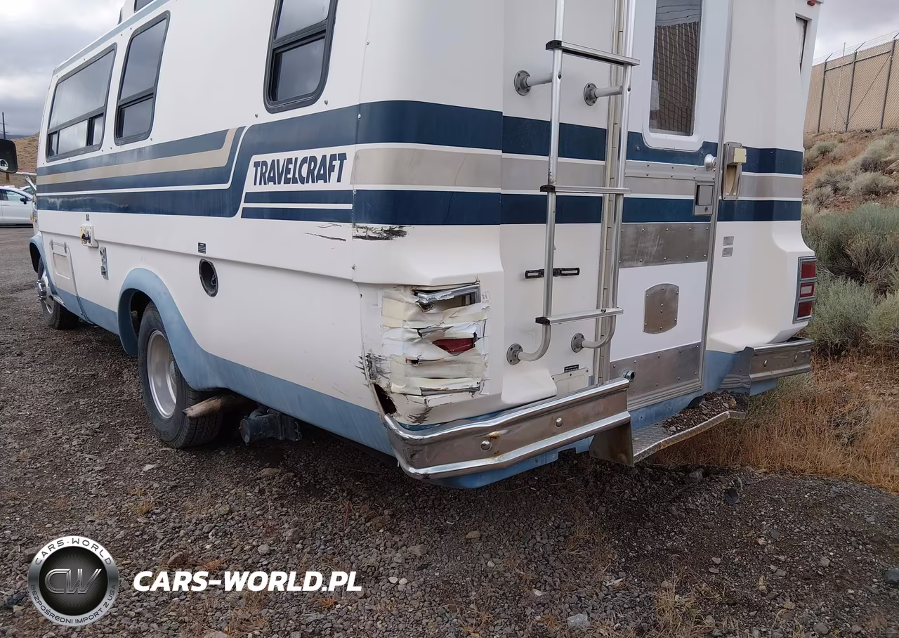 1984 Chevrolet G30 VIN:2GBJG31M4E4103679 - 11