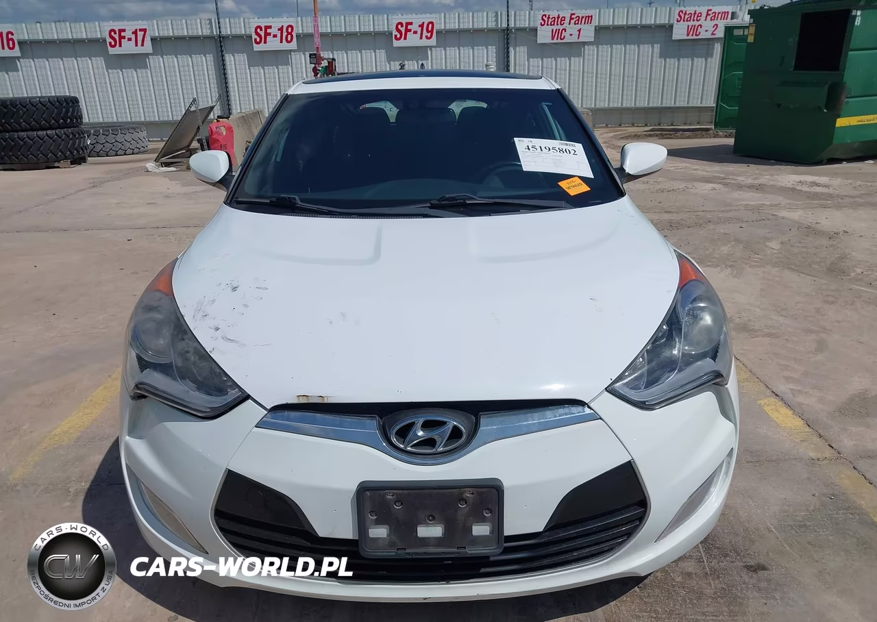 2017 Hyundai Veloster Value Edition VIN:KMHTC6ADXHU312366 - 12