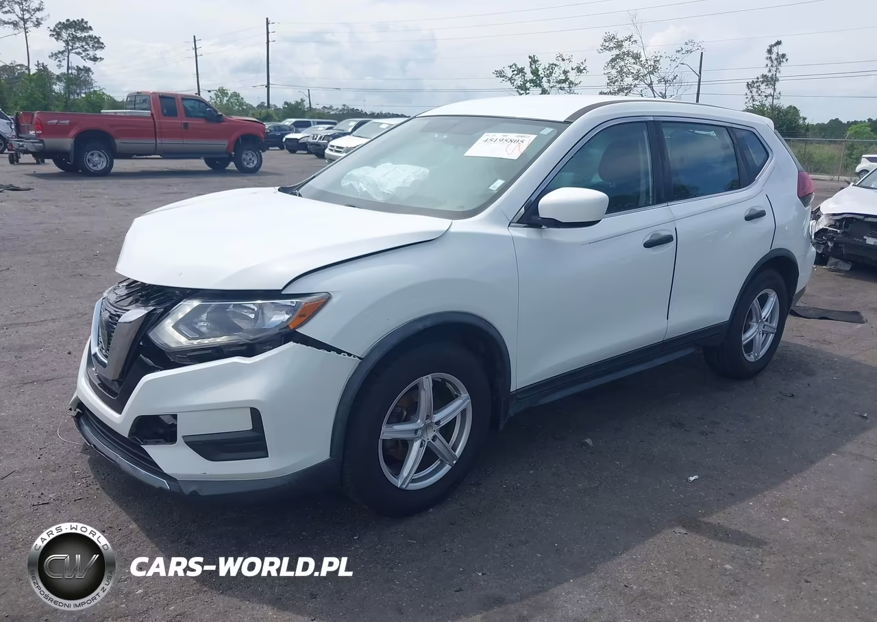 2018 Nissan Rogue S VIN:KNMAT2MT6JP608979 - 2