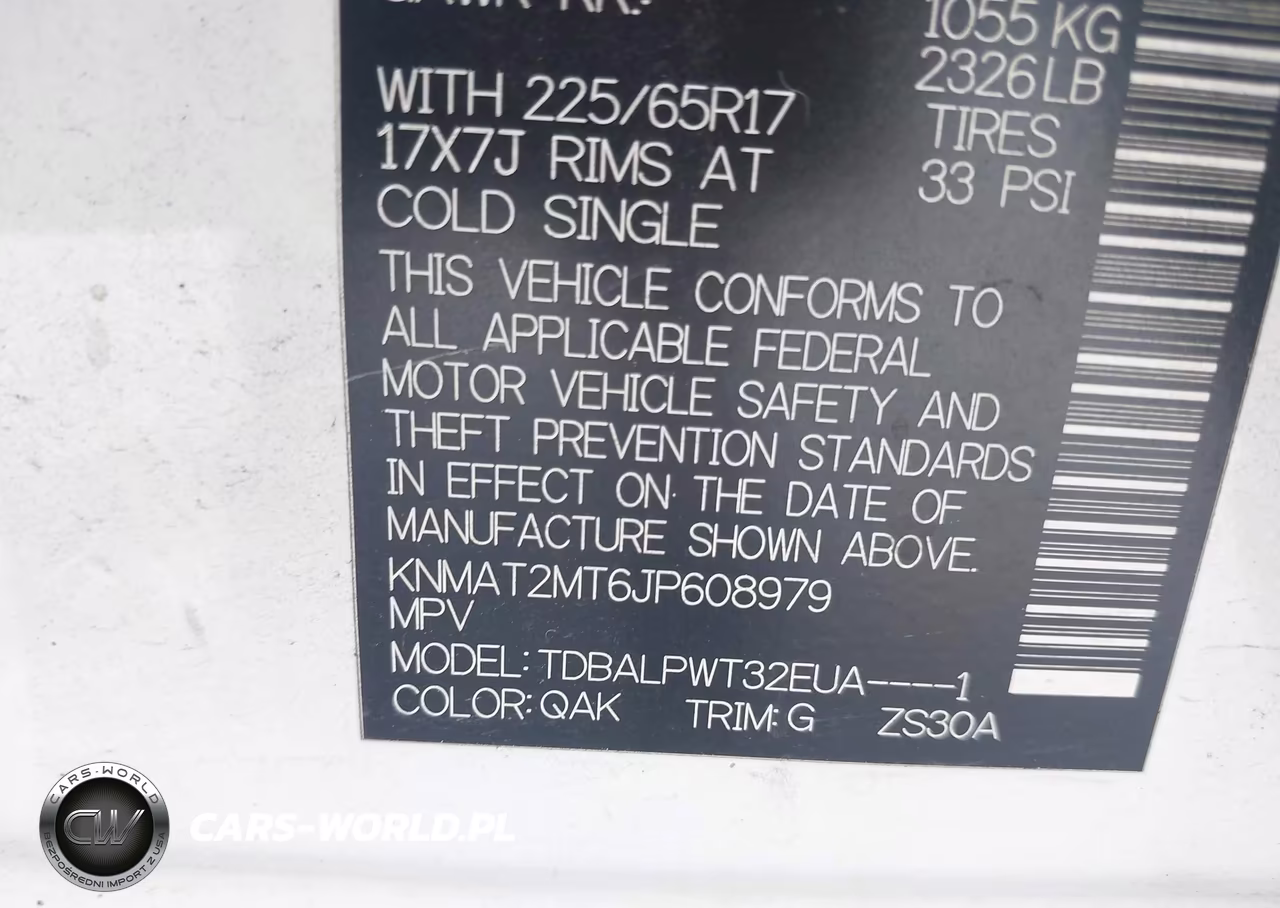 2018 Nissan Rogue S VIN:KNMAT2MT6JP608979 - 9