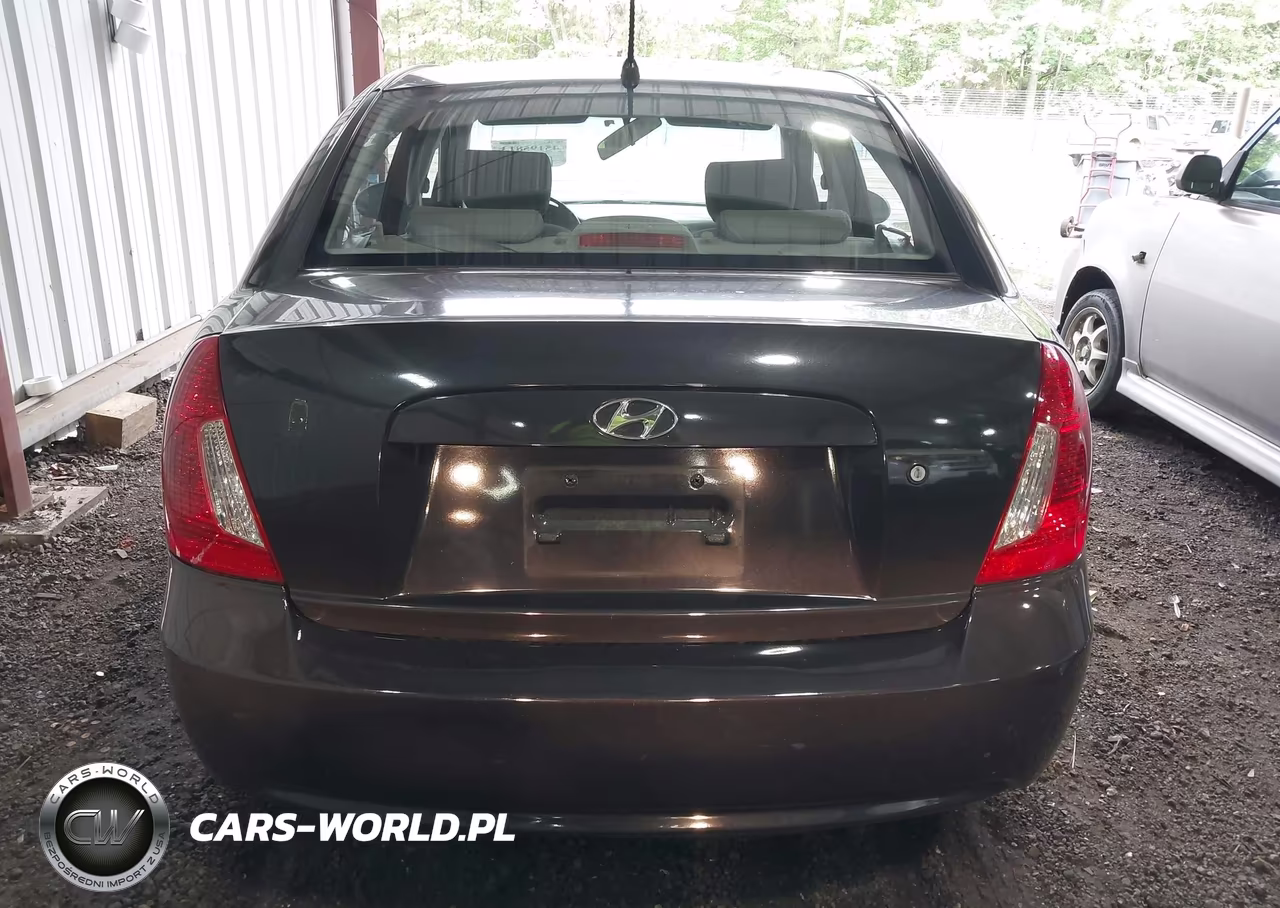 2007 Hyundai Accent Gls VIN:KMHCN46C07U110052 - 16