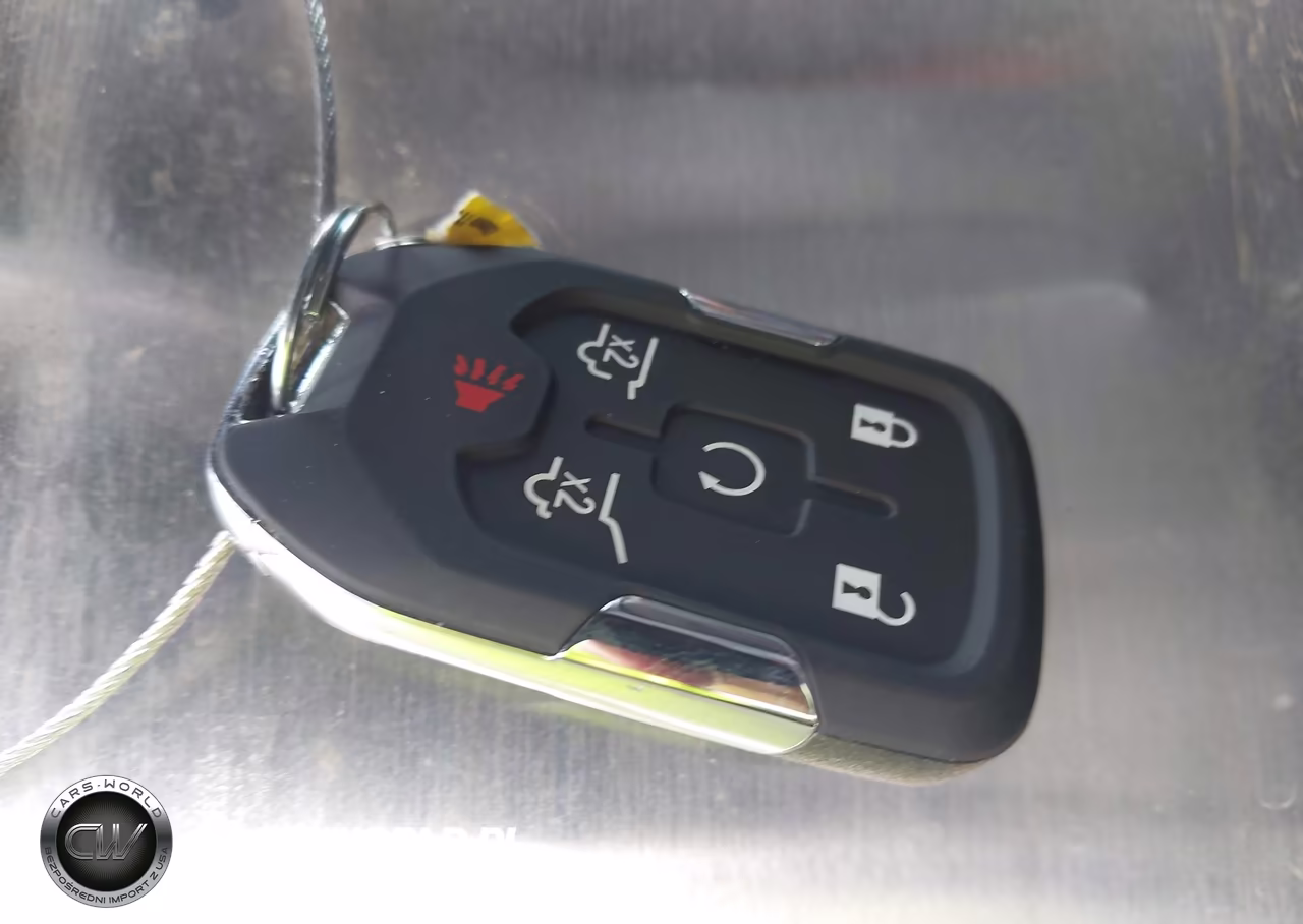 2019 Chevrolet Suburban Lt VIN:1GNSCHKC1KR262282 - 11