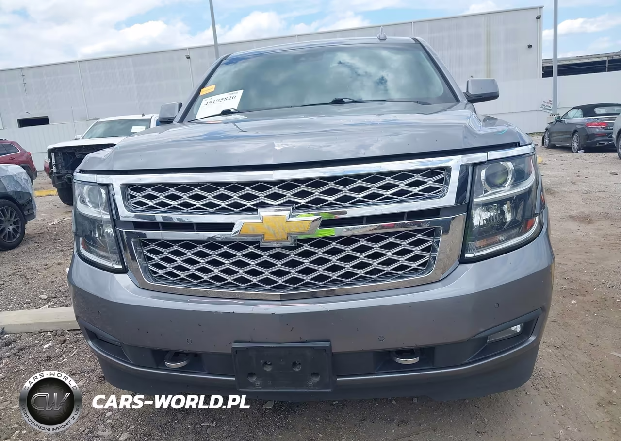 2019 Chevrolet Suburban Lt VIN:1GNSCHKC1KR262282 - 12