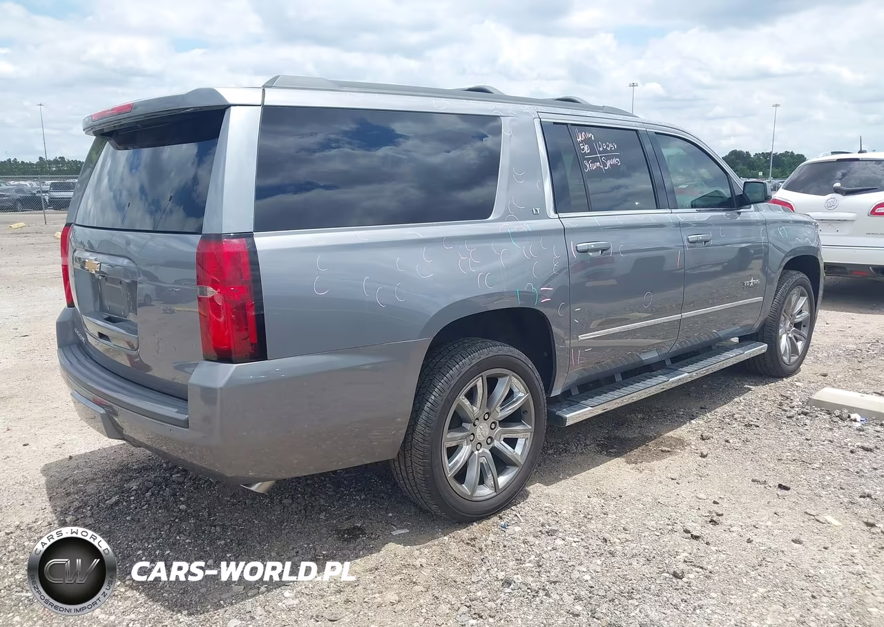 2019 Chevrolet Suburban Lt VIN:1GNSCHKC1KR262282 - 4