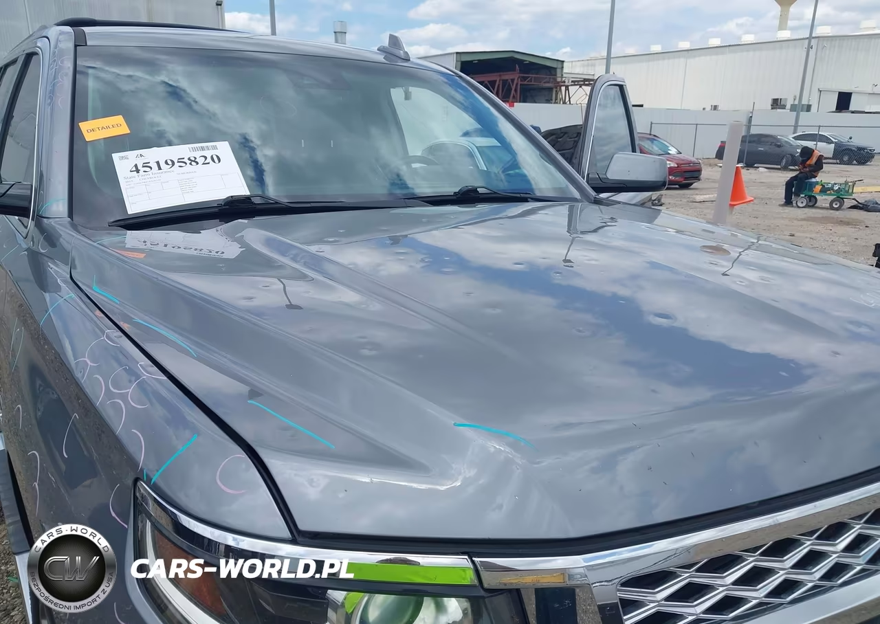 2019 Chevrolet Suburban Lt VIN:1GNSCHKC1KR262282 - 6