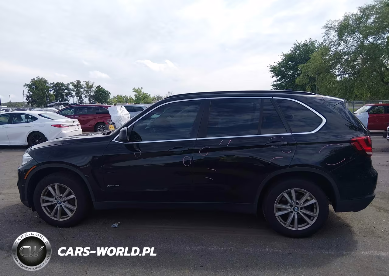 2015 BMW X5 xDrive35I VIN:5UXKR0C58F0K64600 - 14