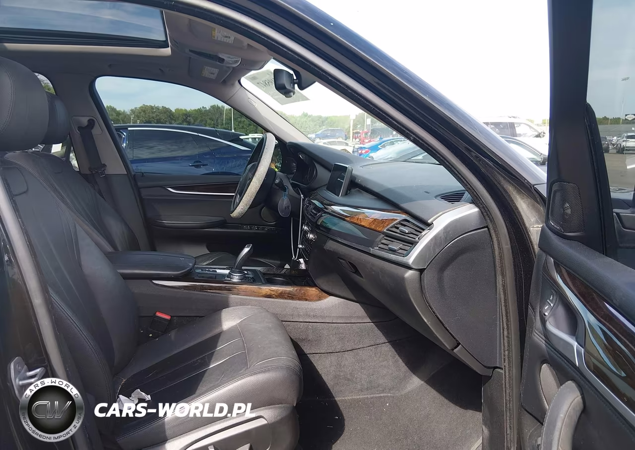 2015 BMW X5 xDrive35I VIN:5UXKR0C58F0K64600 - 5