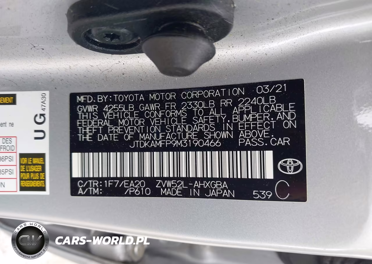 2021 Toyota Prius Prime Limited VIN:JTDKAMFP9M3190466 - 9