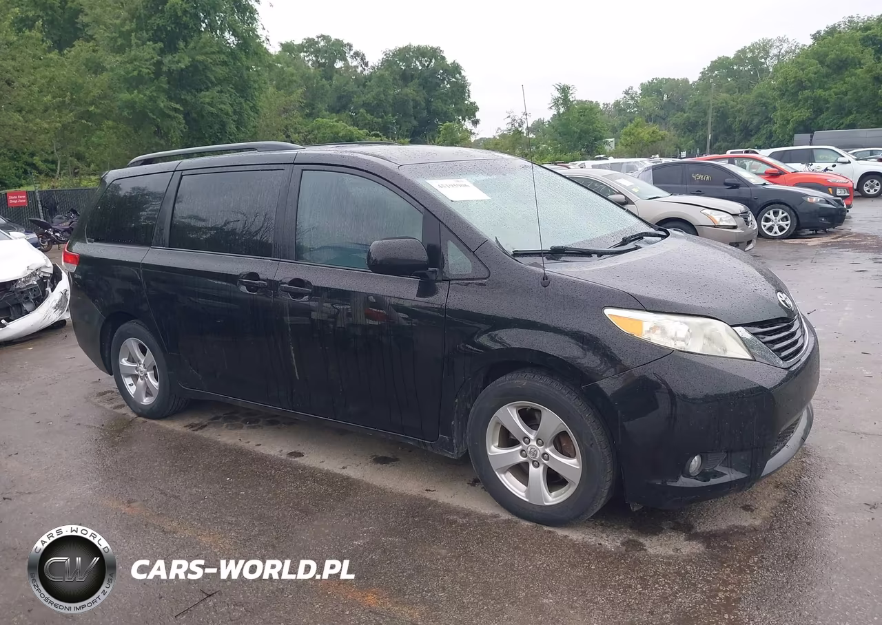 2012 Toyota Sienna Le V6 8 Passenger VIN:5TDKK3DC4CS183493 - 13