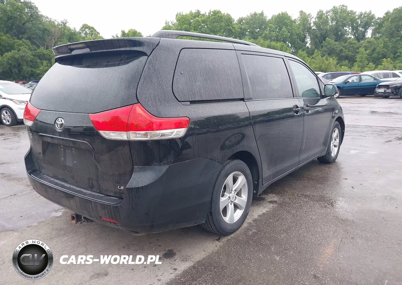 2012 Toyota Sienna Le V6 8 Passenger VIN:5TDKK3DC4CS183493 - 4