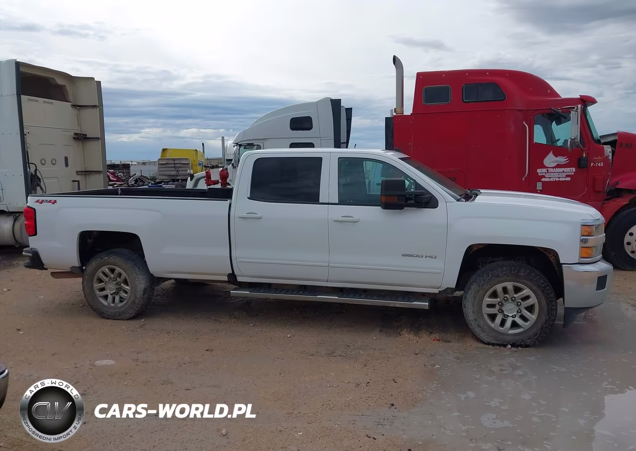 2019 Chevrolet Silverado 3500Hd Lt VIN:1GC4KWEG9KF221035 - 12