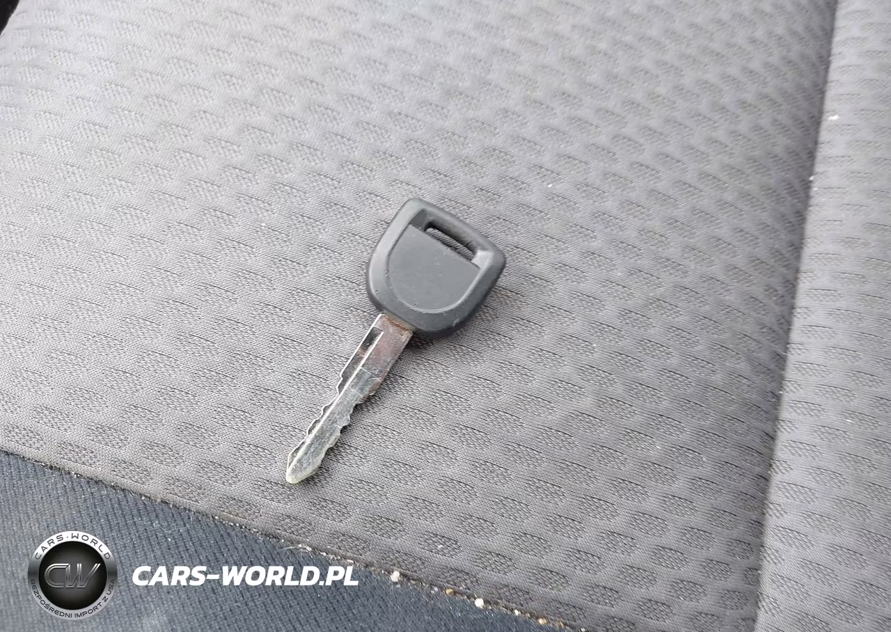 2006 Mazda Mazda3 I VIN:JM1BK12F861445390 - 11