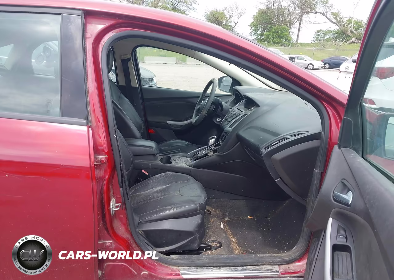 2013 Ford Focus Se VIN:1FADP3F24DL115976 - 5