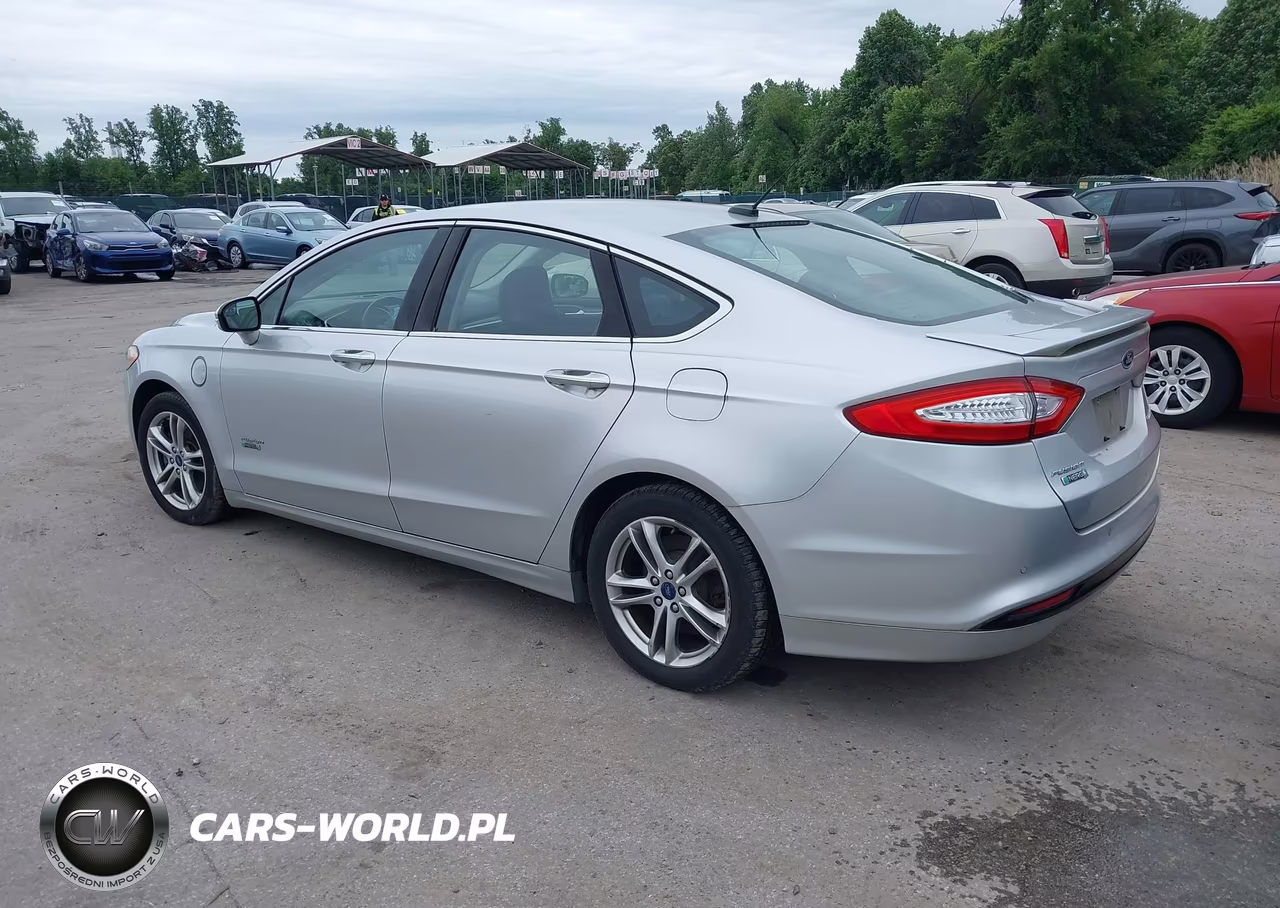 2016 Ford Fusion Energi Titanium VIN:3FA6P0SU5GR363335 - 3