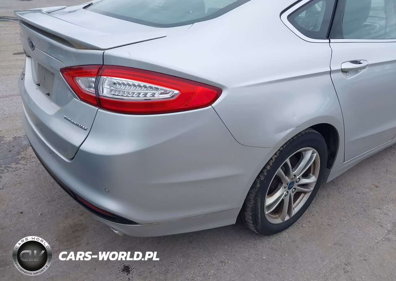 2016 Ford Fusion Energi Titanium VIN:3FA6P0SU5GR363335 - 6