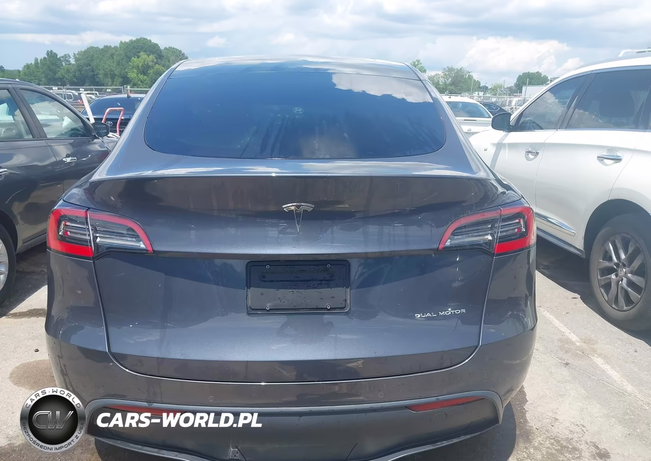 2021 Tesla Model Y Long Range Dual Motor All-Wheel Drive VIN:5YJYGDEE3MF141288 - 16