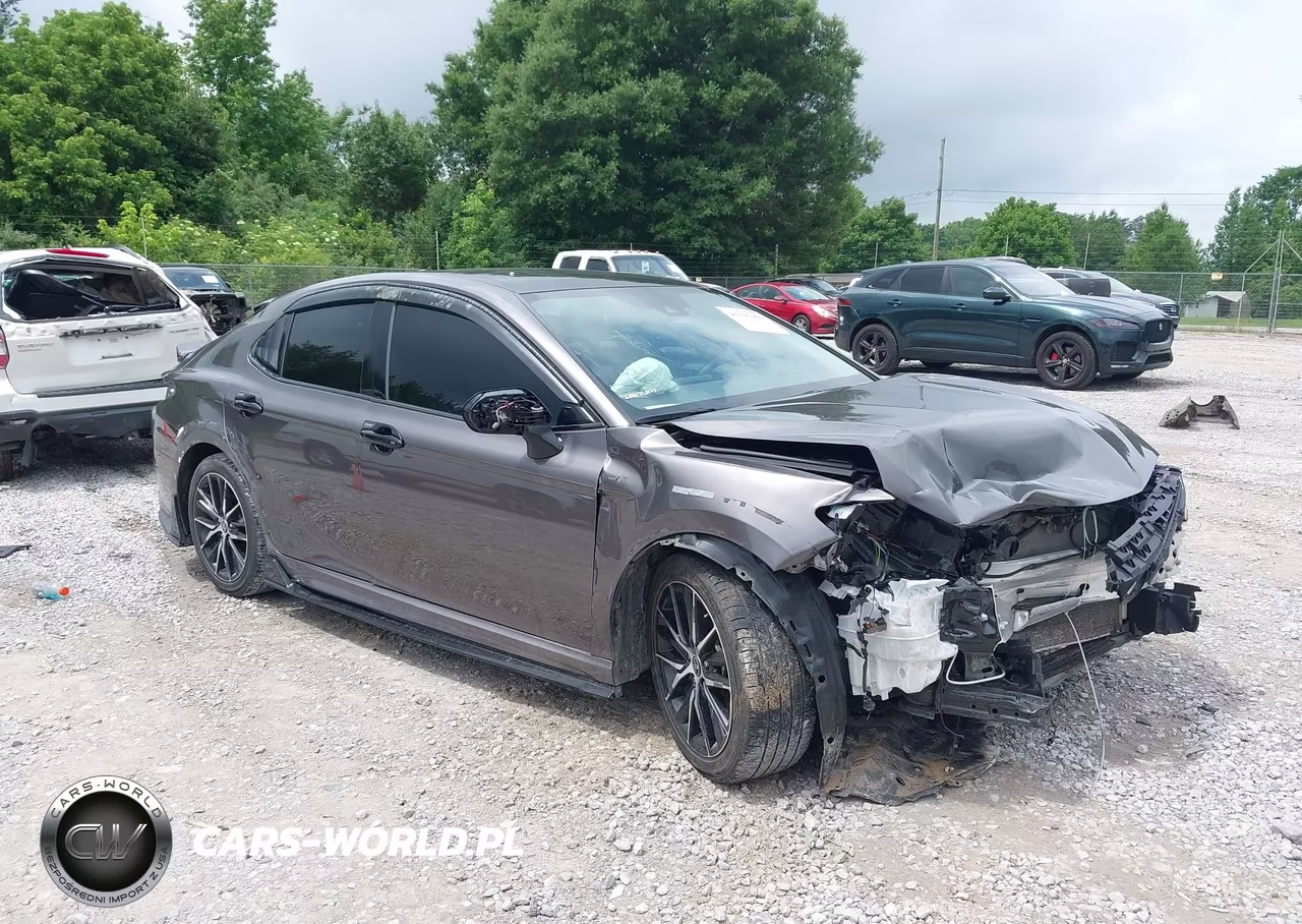 2024 Toyota Camry Se – zdjęcie 1 z 16