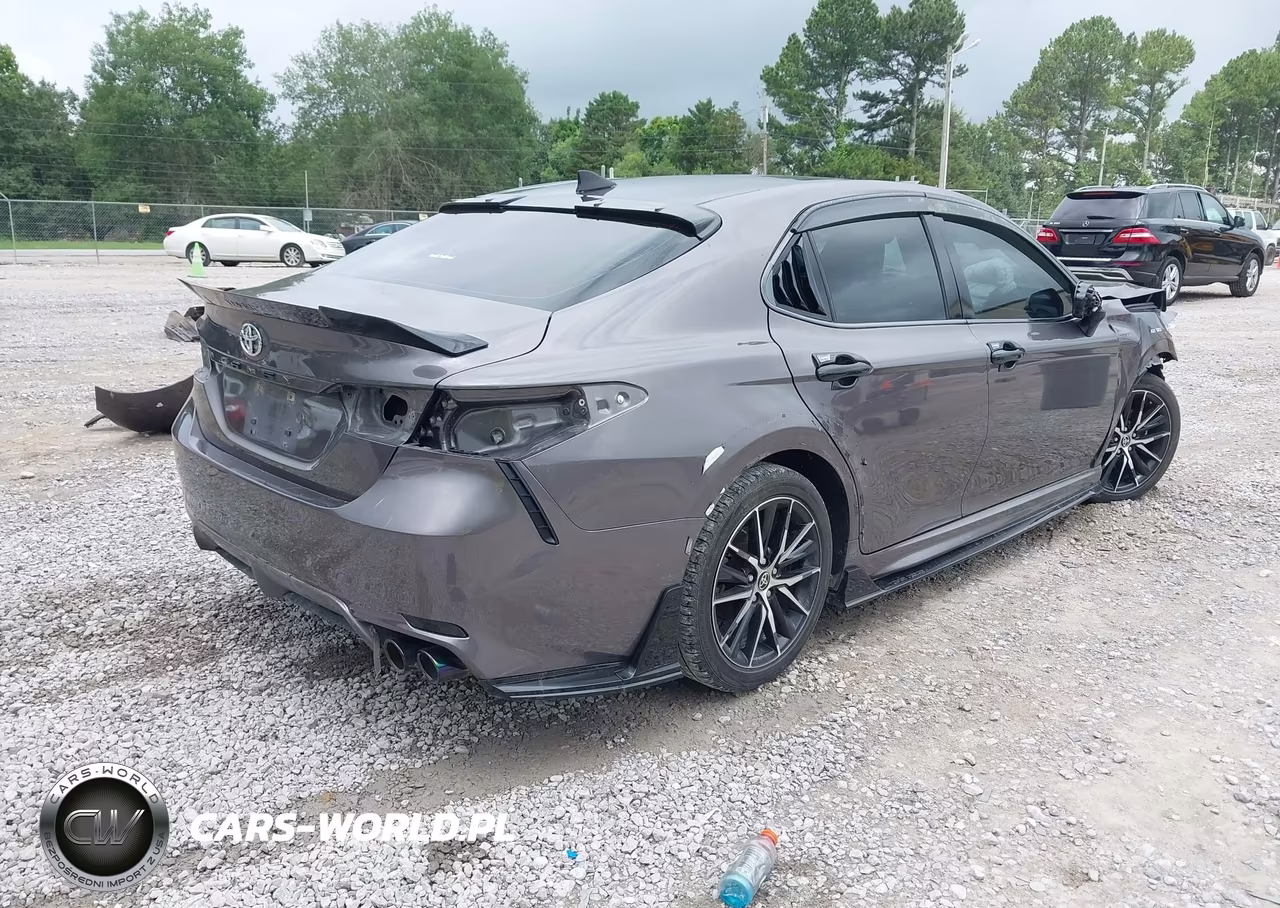 2024 Toyota Camry Se VIN:4T1T11AKXRU841289 - 4